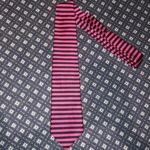 Navy and Pink Brooks Brother’s Silk Tie